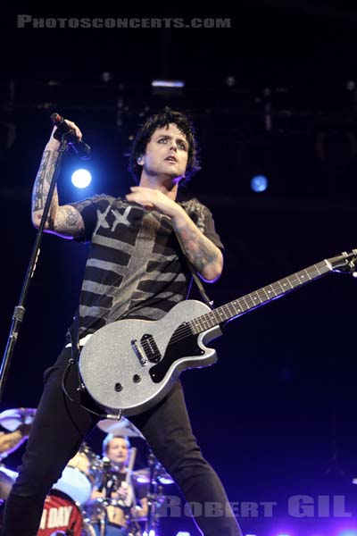 GREEN DAY - 2012-08-26 - SAINT CLOUD - Domaine National - Grande Scene - 